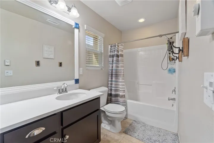 401 Tivoli Court, Hemet, California 92543