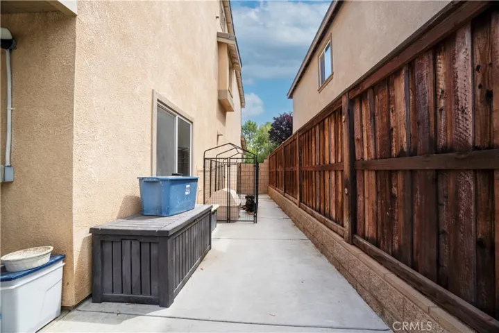 401 Tivoli Court, Hemet, California 92543