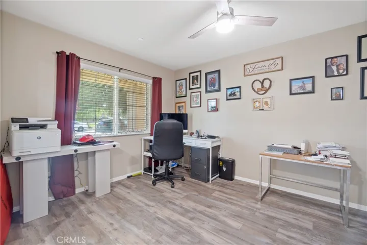 401 Tivoli Court, Hemet, California 92543