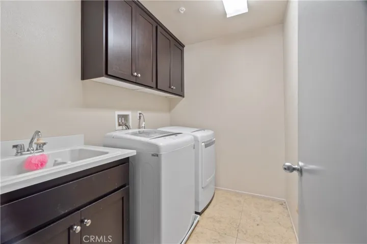 401 Tivoli Court, Hemet, California 92543