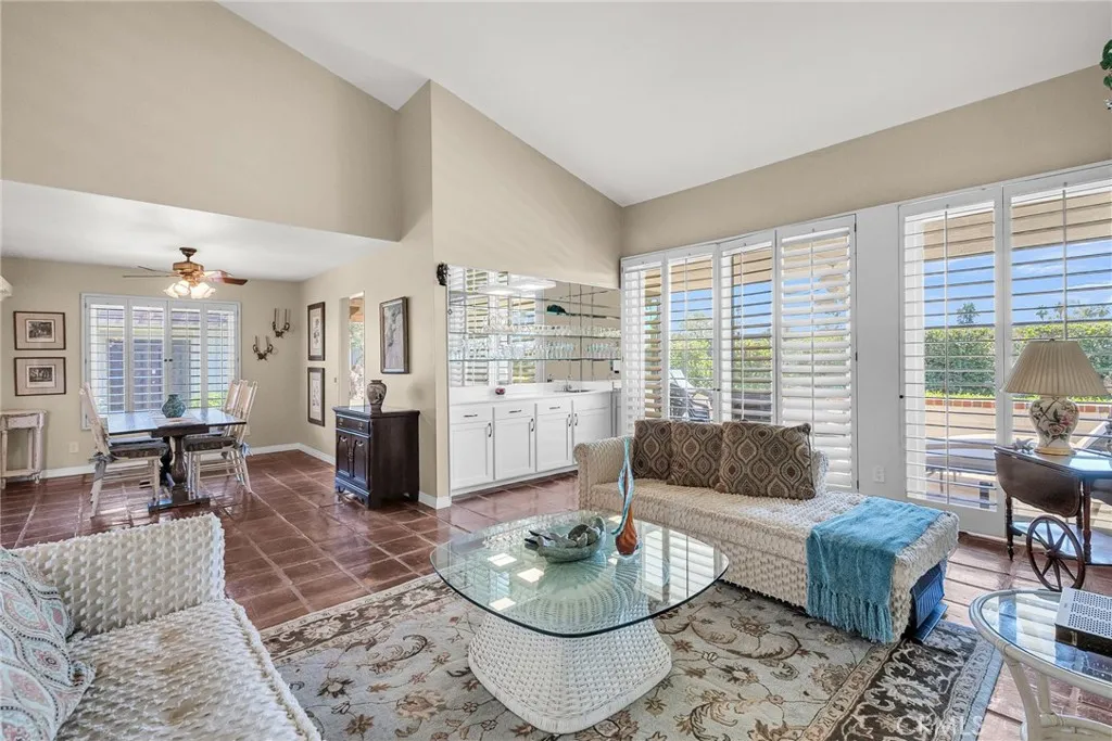 17 Toledo Drive, Rancho Mirage, California 92270 home-pic-0