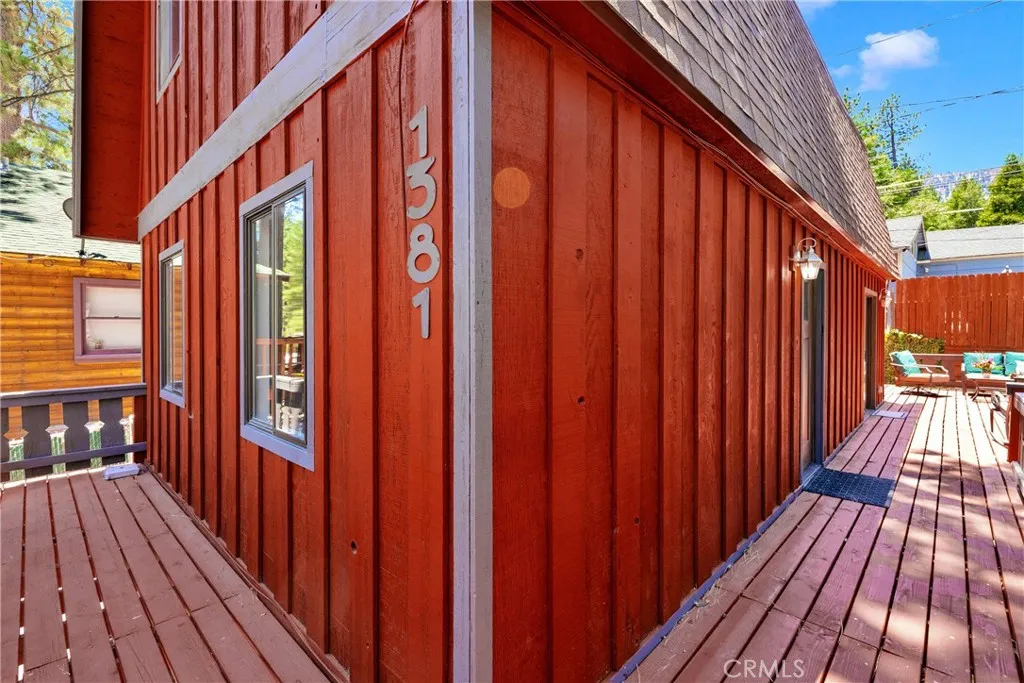 1381 Laura Street, Wrightwood, California 92397 home-pic-36