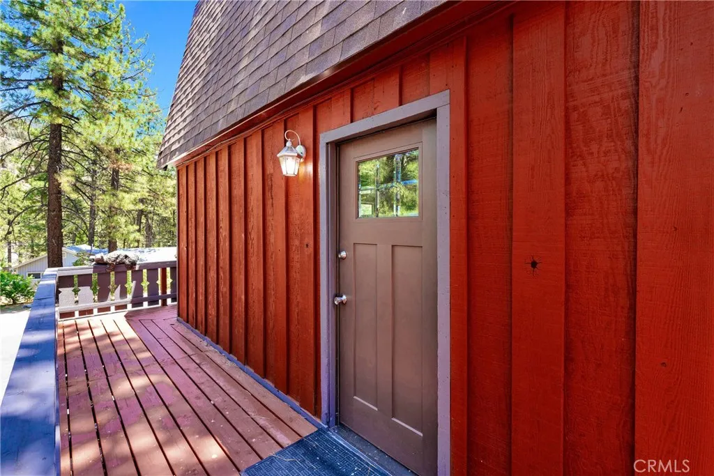 1381 Laura Street, Wrightwood, California 92397 home-pic-34