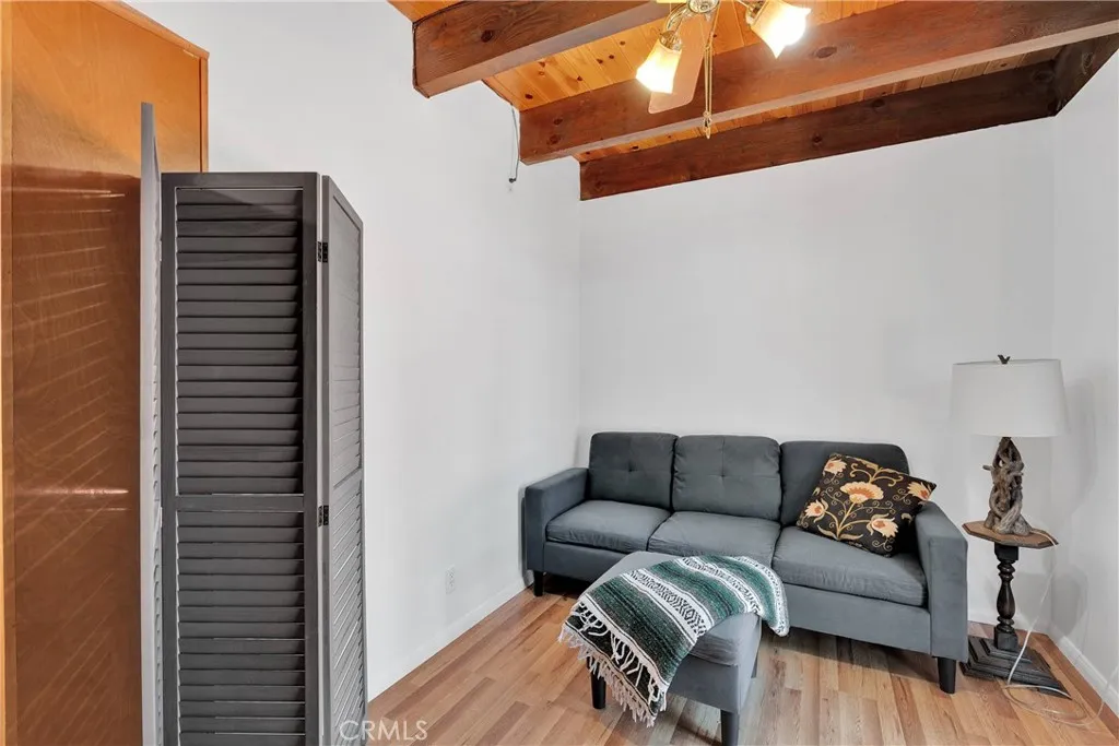 1381 Laura Street, Wrightwood, California 92397 home-pic-15