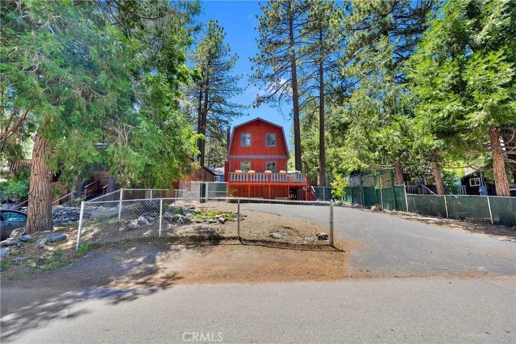 1381 Laura Street, Wrightwood, California 92397 home-pic-38