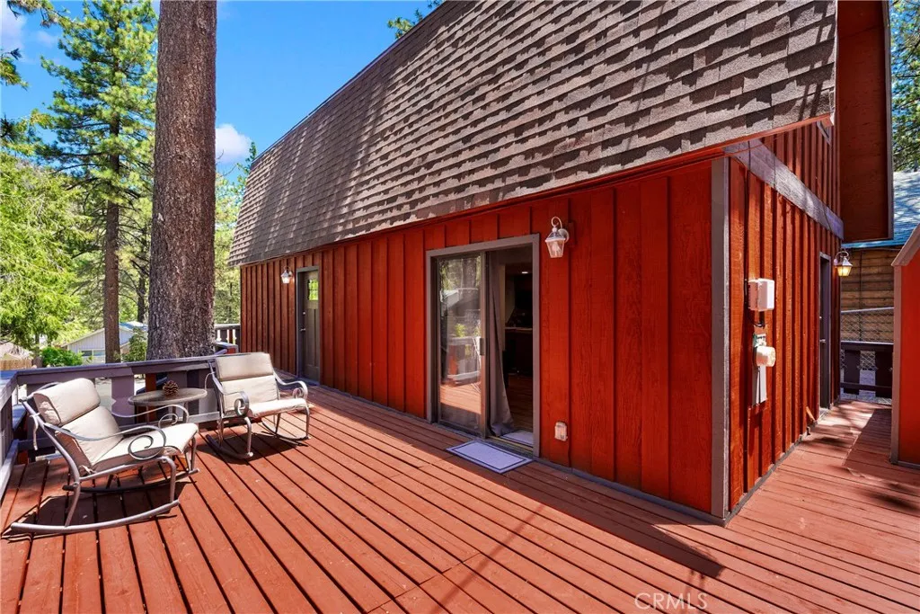 1381 Laura Street, Wrightwood, California 92397 home-pic-32