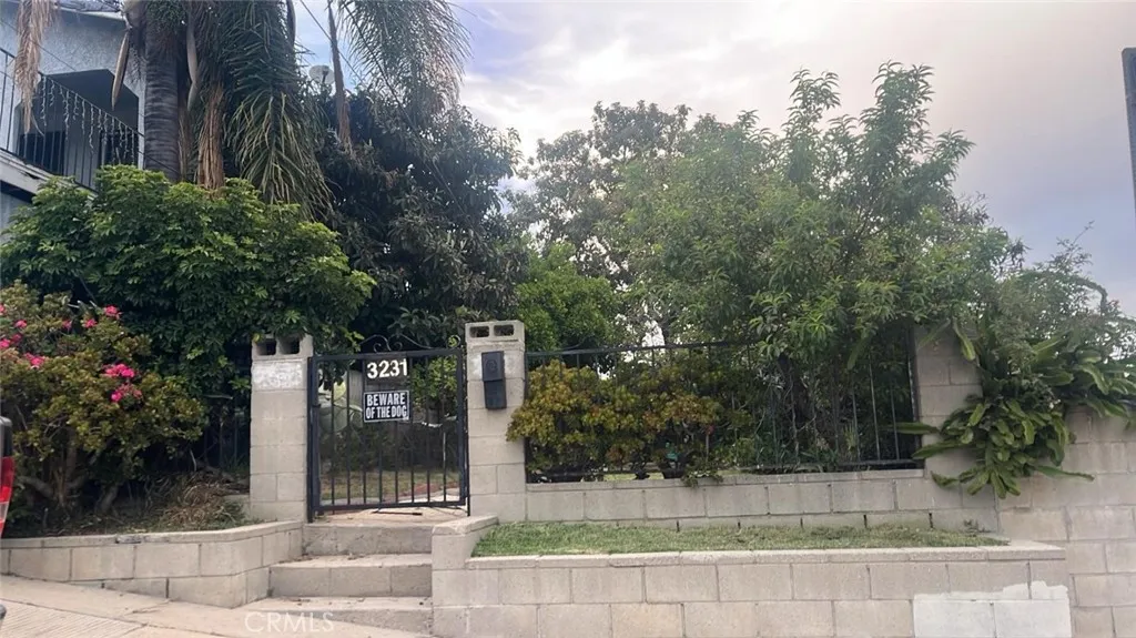 3231 Inez Street, Los Angeles, California 90023 home-pic-33