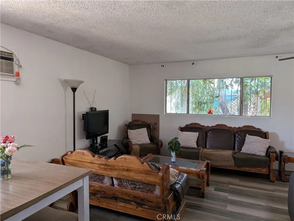 3231 Inez Street, Los Angeles, California 90023 home-pic-29