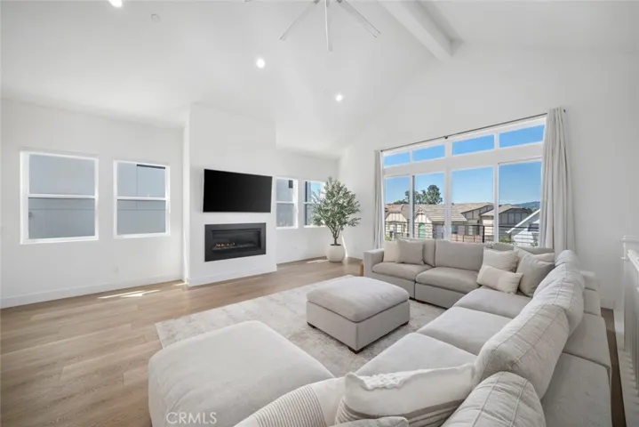 4019 Hillside Drive, San Luis Obispo, California 93401