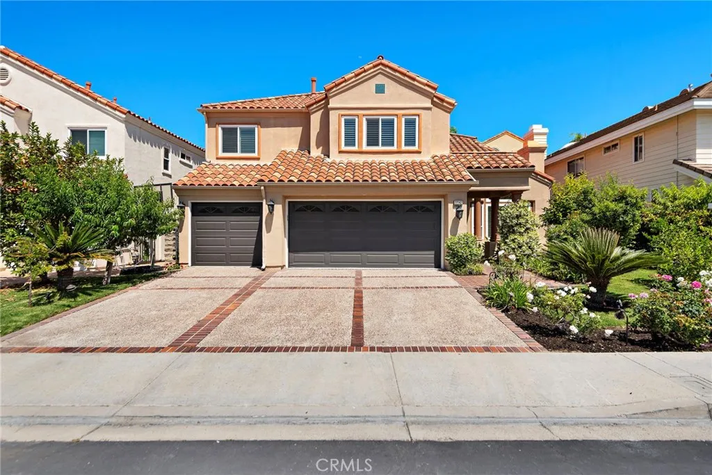 22242 Wayside, Mission Viejo, California 92692, 5 Bedrooms Bedrooms, ,4 BathroomsBathrooms,Residential,For Sale,Wayside,OC25121365