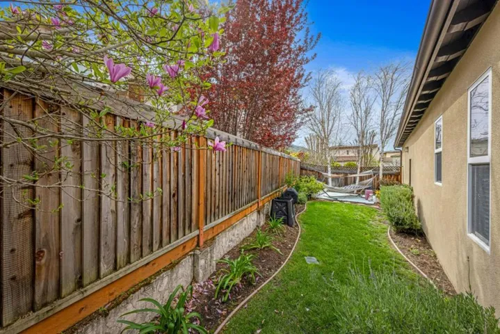 2555 Muirfield Way, Gilroy, California 95020
