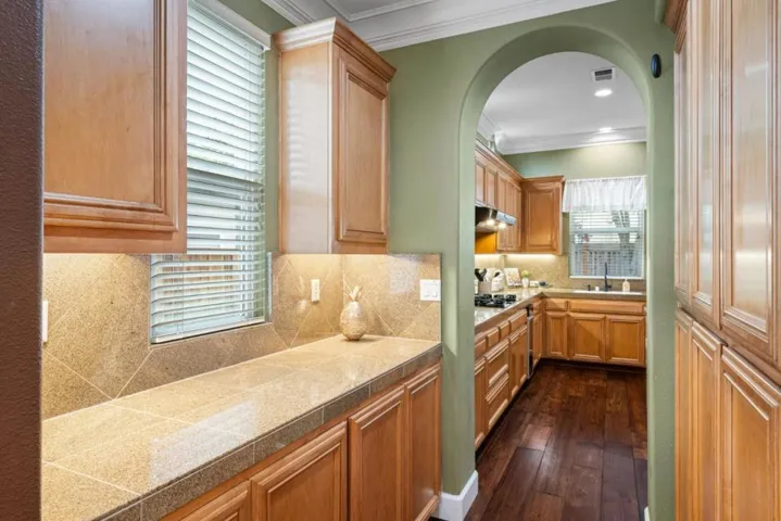 2555 Muirfield Way, Gilroy, California 95020