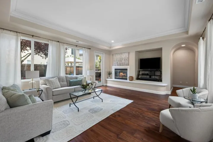 2555 Muirfield Way, Gilroy, California 95020