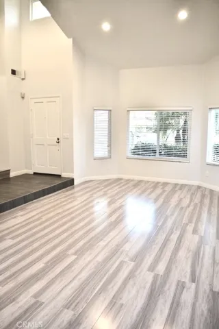 2591 La Ventana Circle, Corona, California 92879