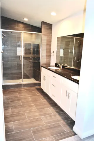 2591 La Ventana Circle, Corona, California 92879