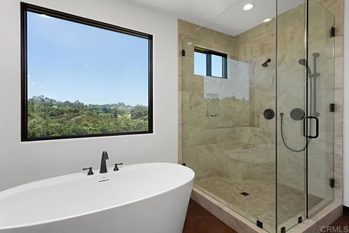 1010 Willowcreek Lane, Fallbrook, California 92028