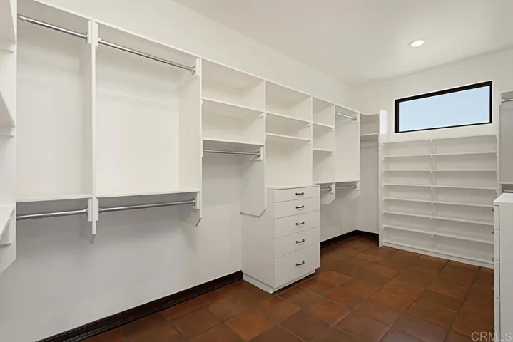 1010 Willowcreek Lane, Fallbrook, California 92028