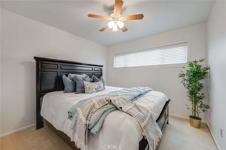 Light and Bright Middle Bedroom