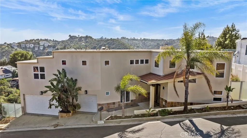 2377 Mount Olympus Drive, Los Angeles, California 90046 home-pic-2