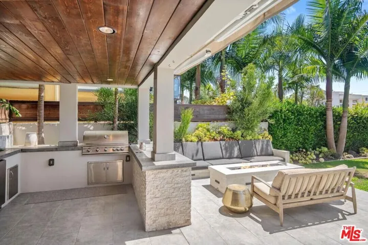 4811 Roma Court, Marina Del Rey, California 90292