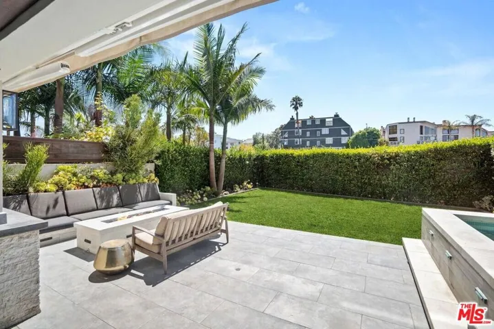 4811 Roma Court, Marina Del Rey, California 90292