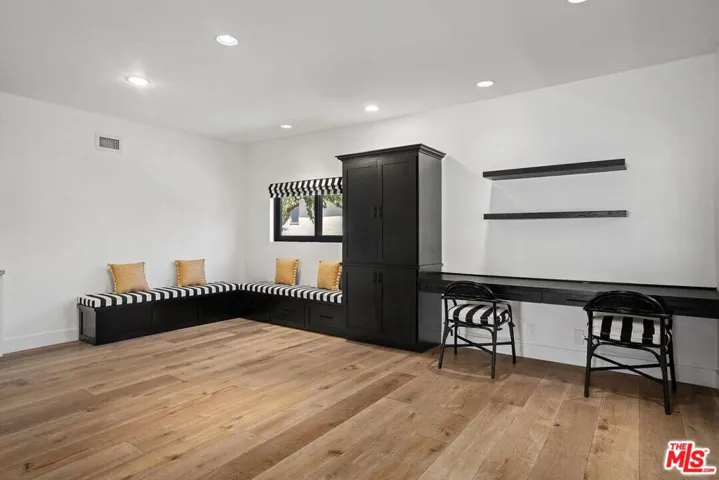 4811 Roma Court, Marina Del Rey, California 90292