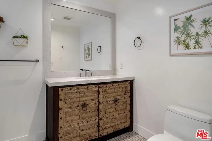 4811 Roma Court, Marina Del Rey, California 90292