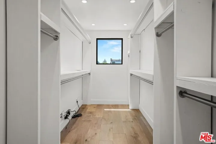 4811 Roma Court, Marina Del Rey, California 90292