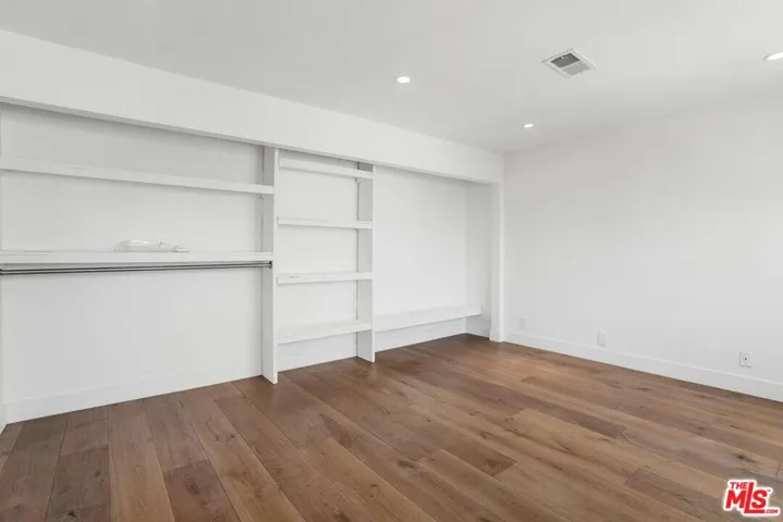 4811 Roma Court, Marina Del Rey, California 90292