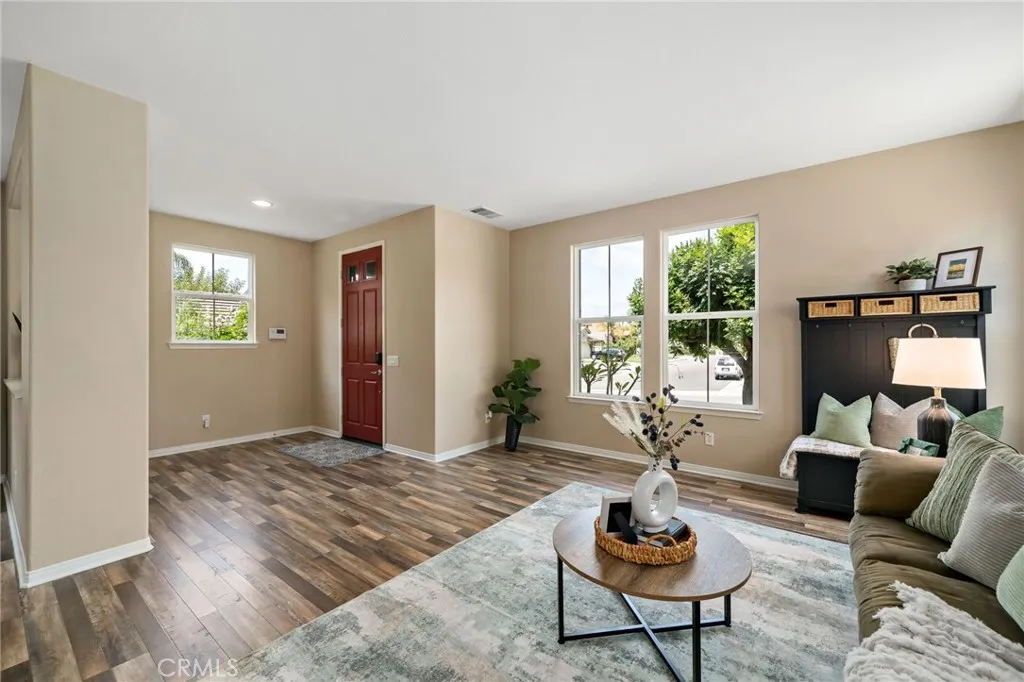 36060 Lipizzan Lane, Wildomar, California 92595 home-pic-11