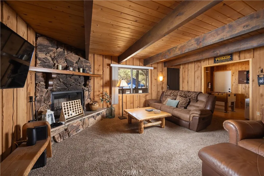 2076 8th Lane, Big Bear City, California 92314 home-pic-7