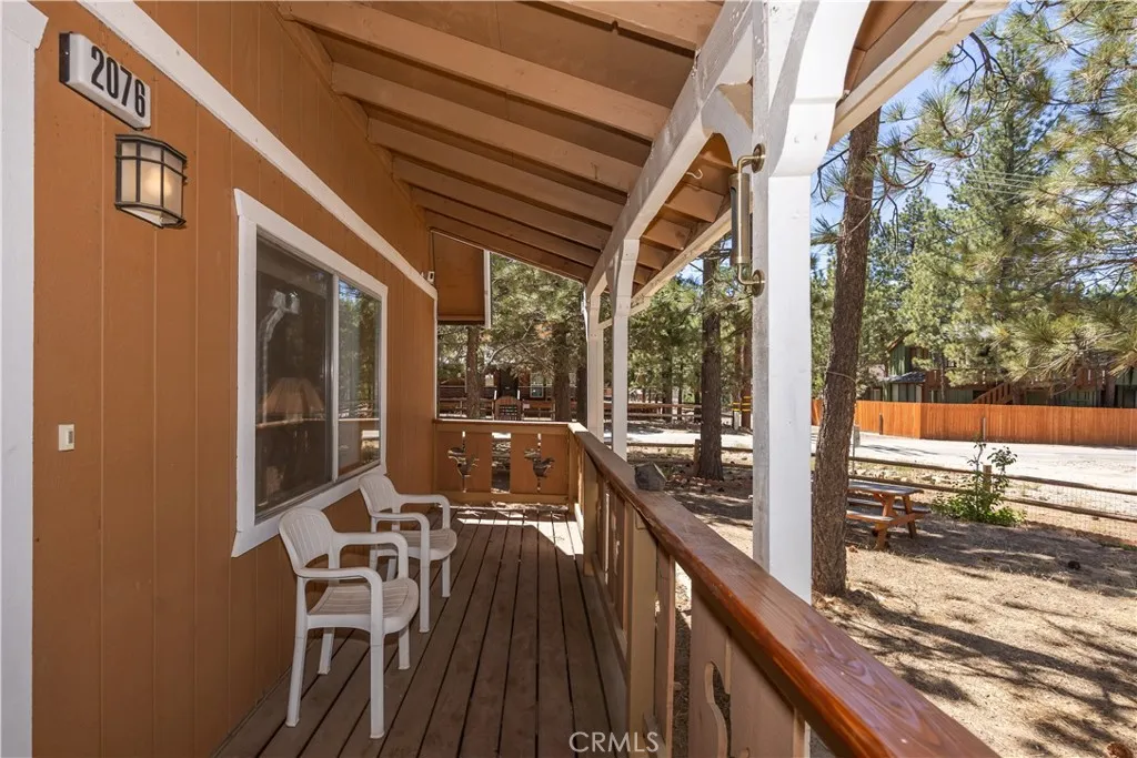 2076 8th Lane, Big Bear City, California 92314 home-pic-4