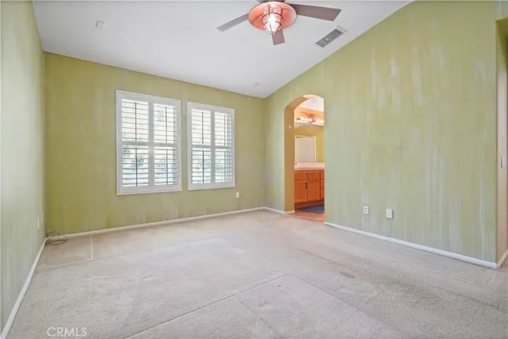 28445 Silverking Trail, Saugus, California 91390
