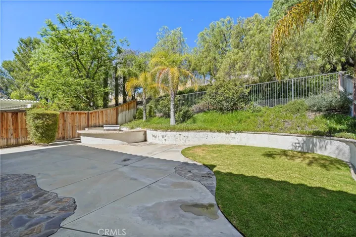 28445 Silverking Trail, Saugus, California 91390