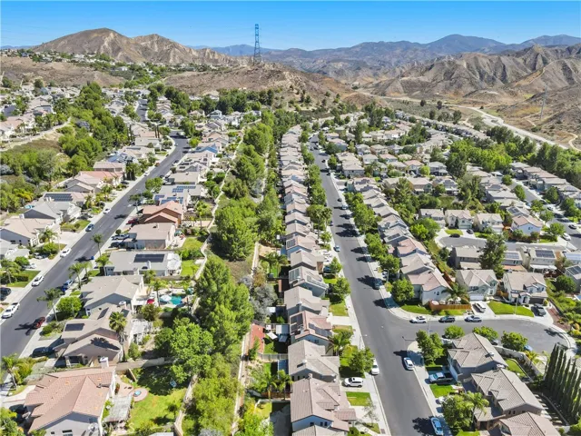 28445 Silverking Trail, Saugus, California 91390