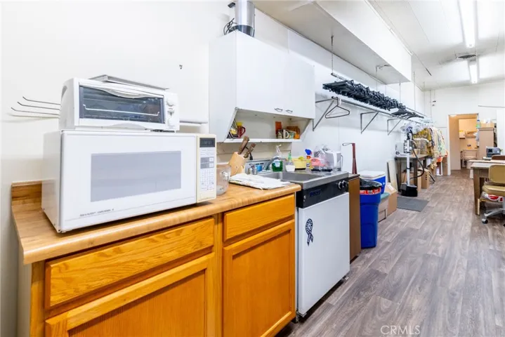 6714 Brockton Avenue, Riverside, California 92506