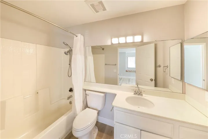 4 Pinzon, Rancho Santa Margarita, California 92688