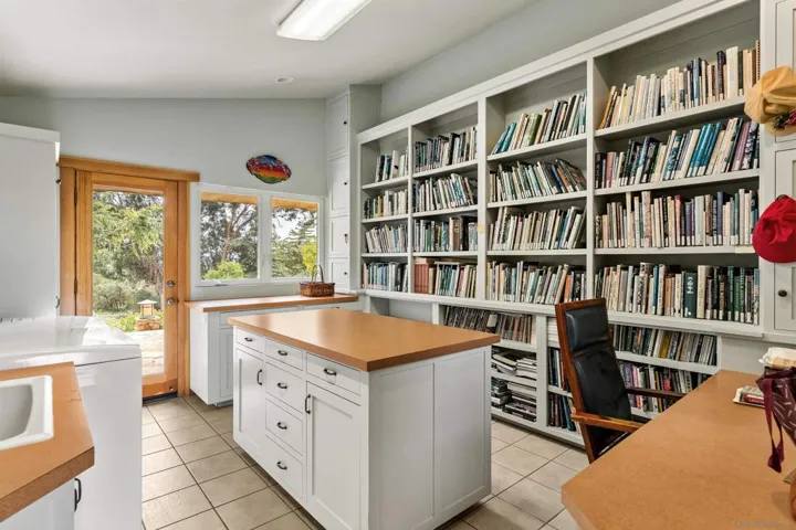 6132 Rainbow Heights Rd, Fallbrook, California 92028