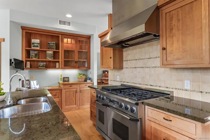 6132 Rainbow Heights Rd, Fallbrook, California 92028