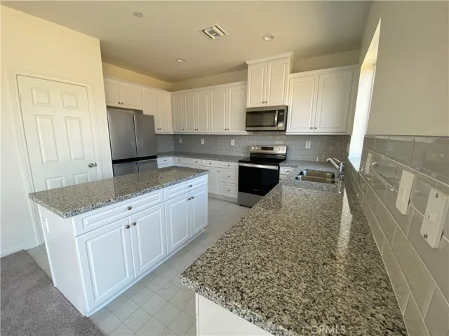 28438 Joey Court, Menifee, California 92585