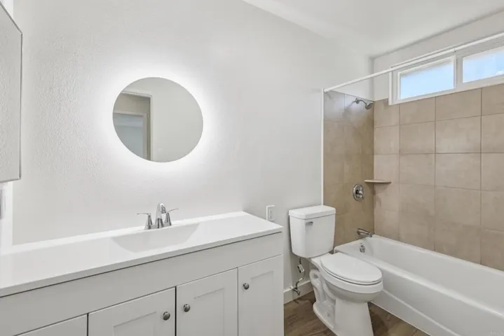 946 Carriage Drive, San Marcos, California 92069