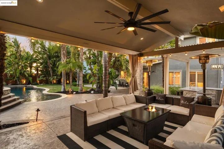 5228 Steven S Stroud Dr, Antioch, California 94531