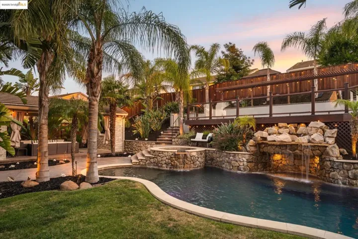 5228 Steven S Stroud Dr, Antioch, California 94531