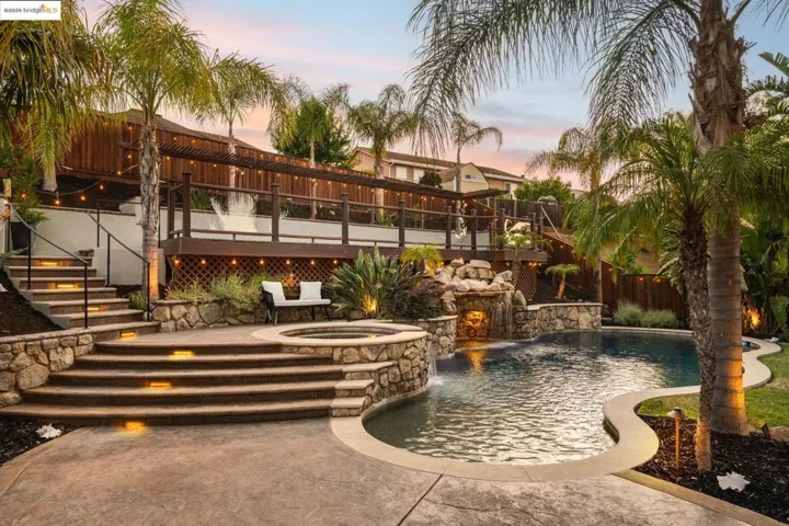 5228 Steven S Stroud Dr, Antioch, California 94531