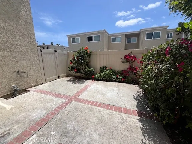 45 Golden Glen Street 75, Irvine, California 92604 home-pic-32