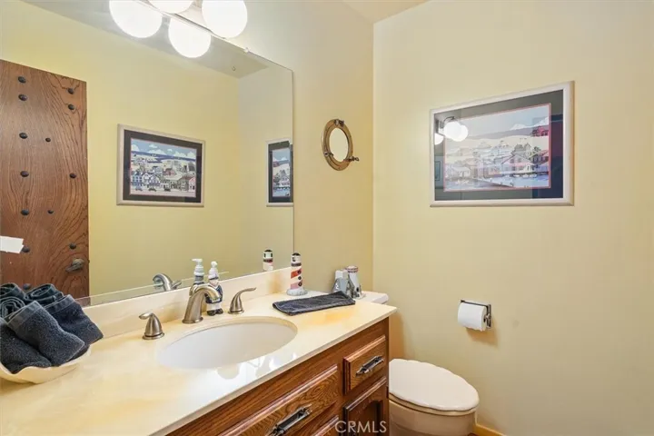 537 3rd Street, Manhattan Beach, California 90266