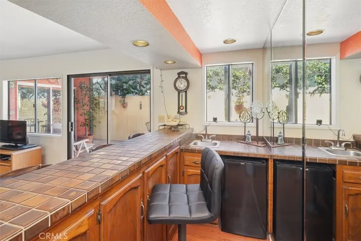 537 3rd Street, Manhattan Beach, California 90266