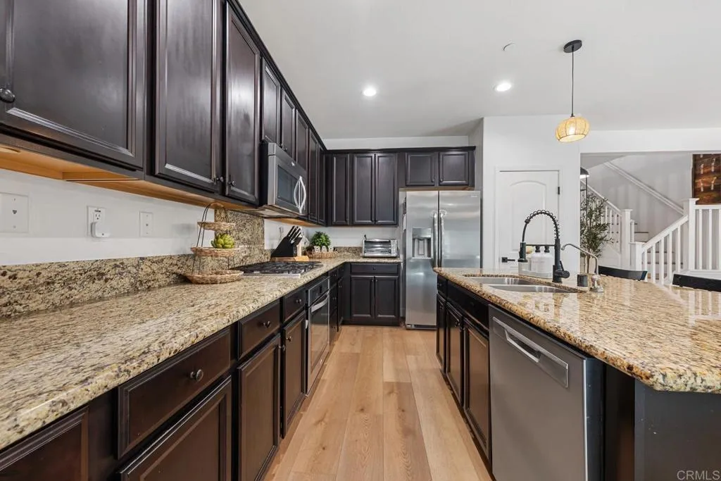 25444 Red Hawk Road, Corona, California 92883 home-pic-11