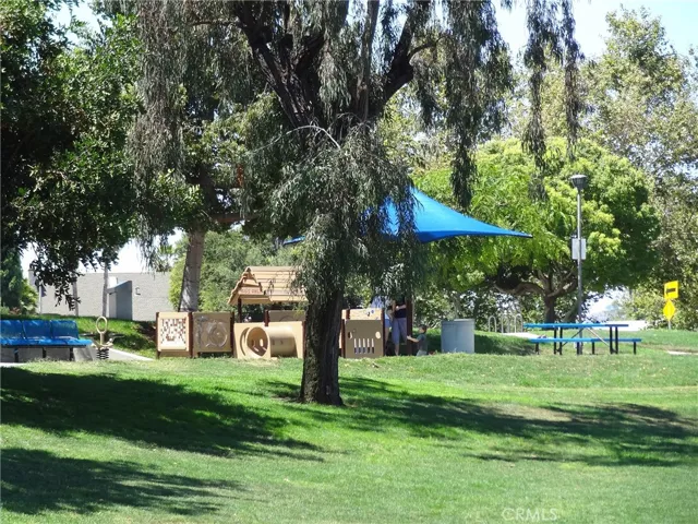 Neighborhood park