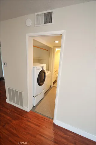 Laundry & Powder Room